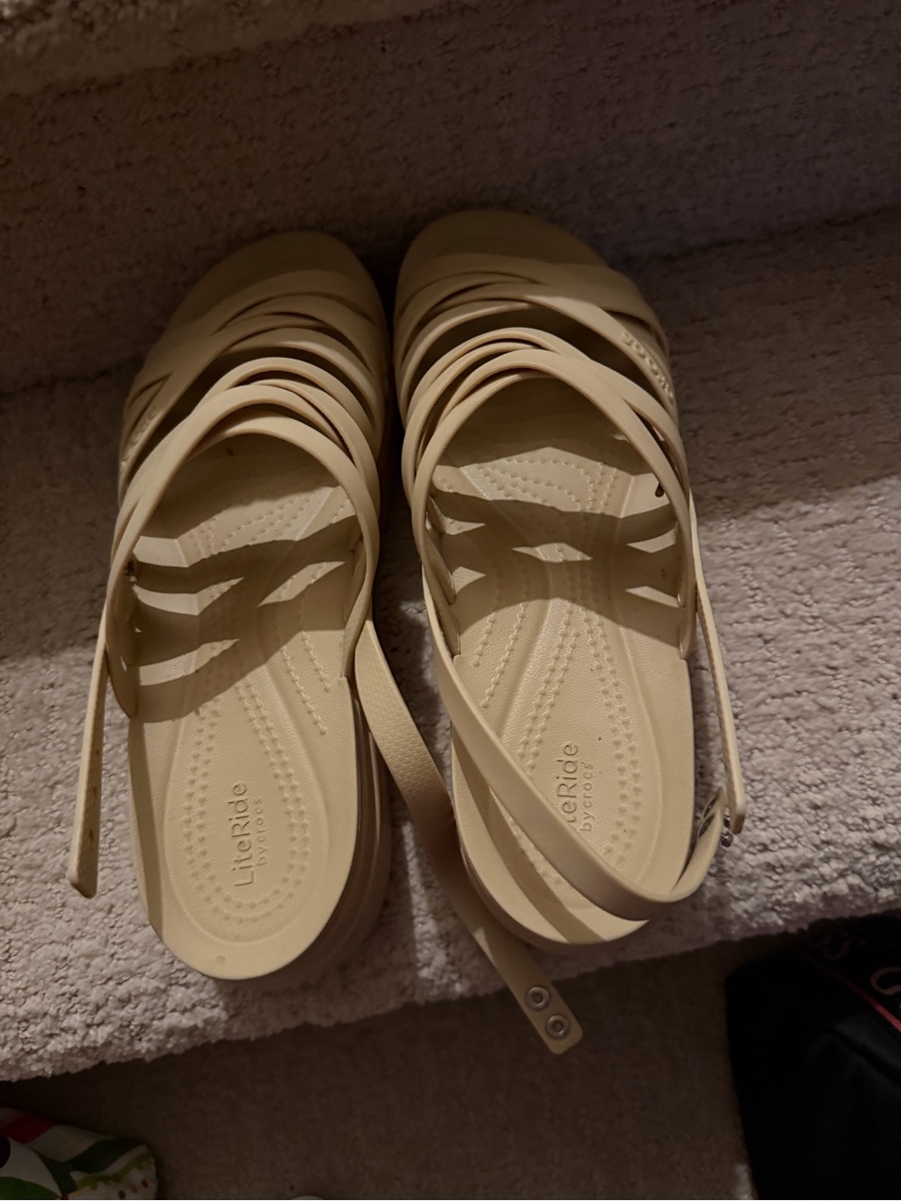 CROCS LiteRide Strappy Sandal - Light Beige